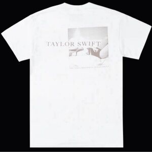 NEW TAYLOR SWIFT T-SHIRT